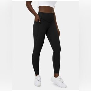 NWT Halara SoCinched high waisted leggings. Size Medium. Color Black